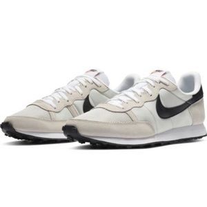 Nike Challenger OG in Mens 8/Women 9.5
